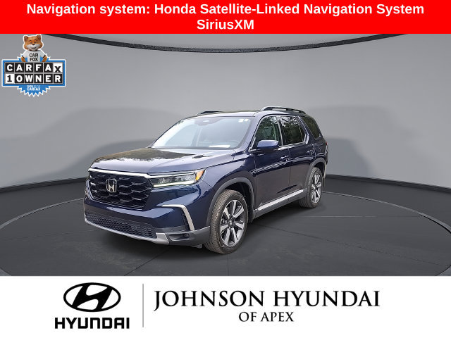 Used 2025 Honda Pilot Touring image 3