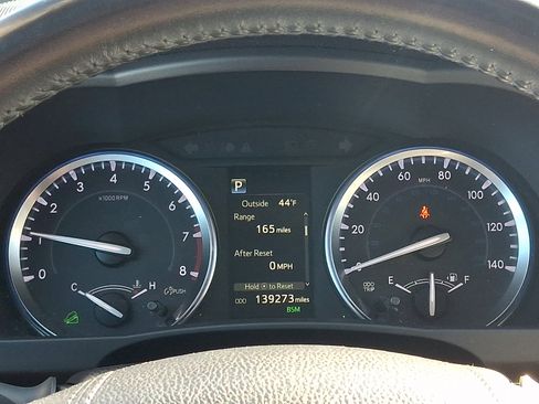 Used 2017 Toyota Highlander XLE image 21