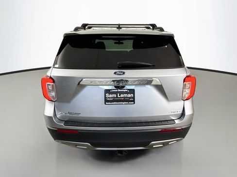 Used 2022 Ford Explorer XLT w/ Equipment Group 202A AWD/4WD image 6
