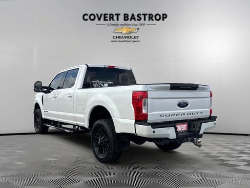 Used 2019 Ford F350 Lariat AWD/4WD image 4