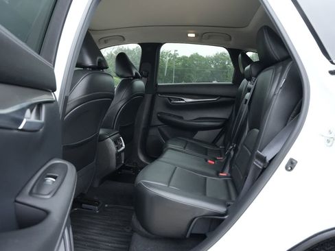 Certified 2025 INFINITI QX50 Luxe w/ Cargo Package AWD/4WD image 18