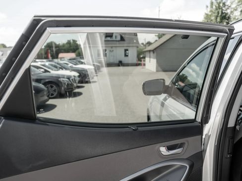 Used 2014 Hyundai Santa Fe Sport w/ Premium Equipment Package 03 FWD image 10