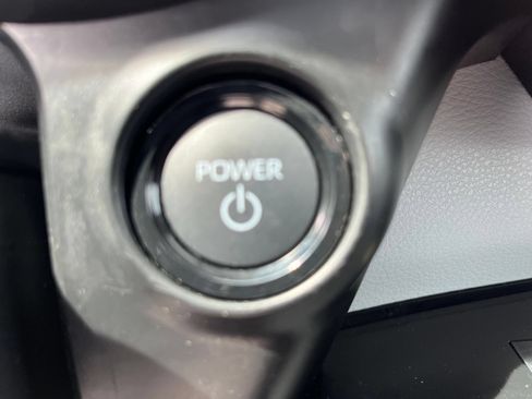 Used 2025 Toyota Sienna LE w/ LE Plus Package AWD/4WD image 21