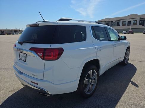Used 2019 GMC Acadia Denali w/ Technology Package AWD/4WD image 13