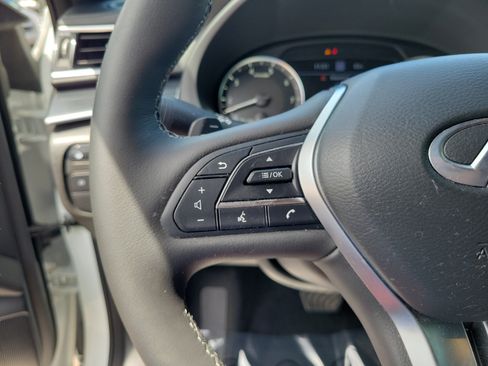 Certified 2024 INFINITI QX50 Sport FWD image 10