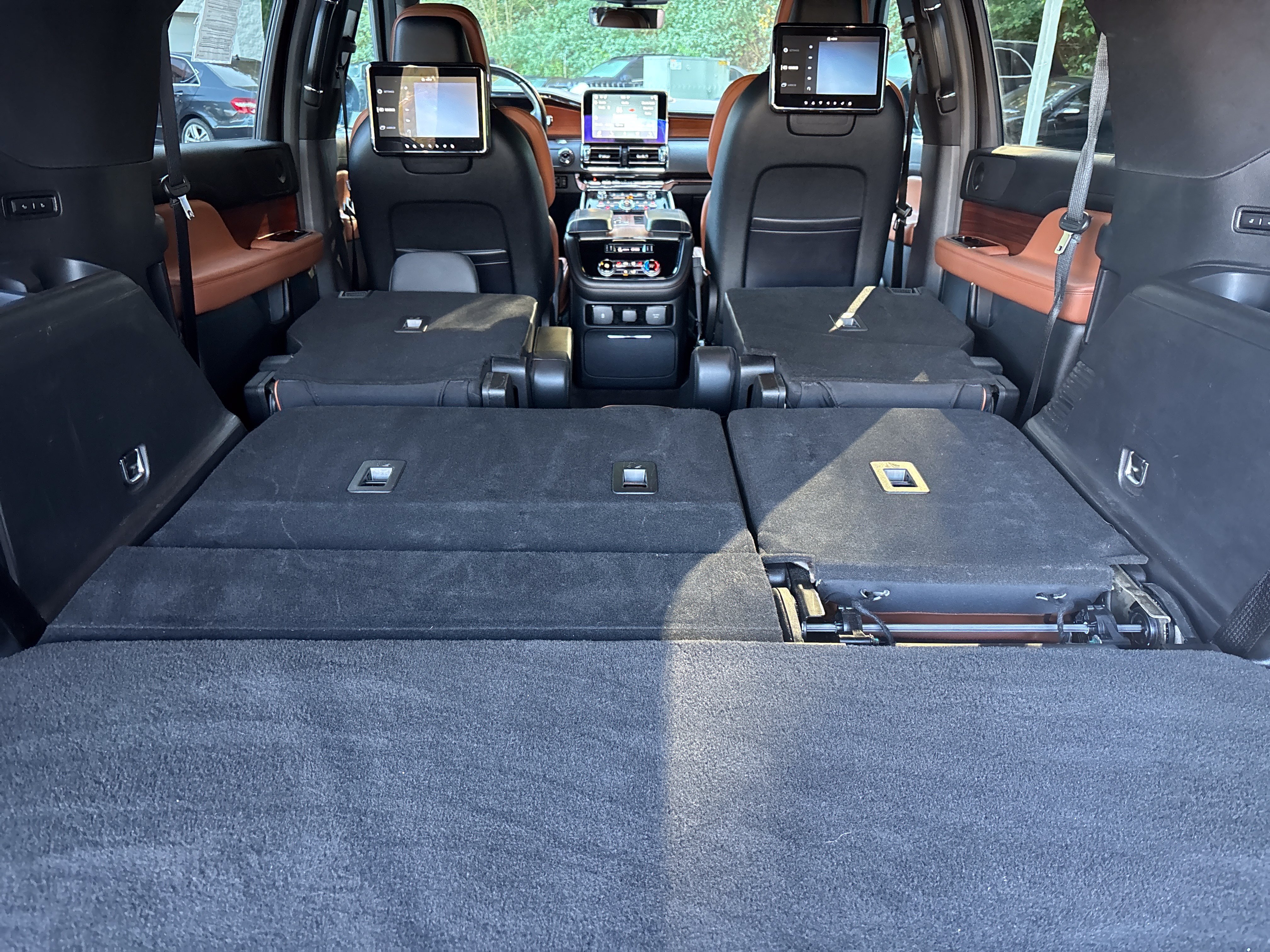Used 2019 Lincoln Navigator L Reserve AWD/4WD image 24