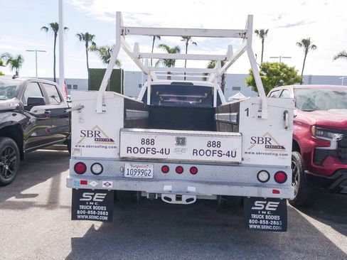 Used 2017 Ford F350 XL w/ Power Equipment Group RWD image 7