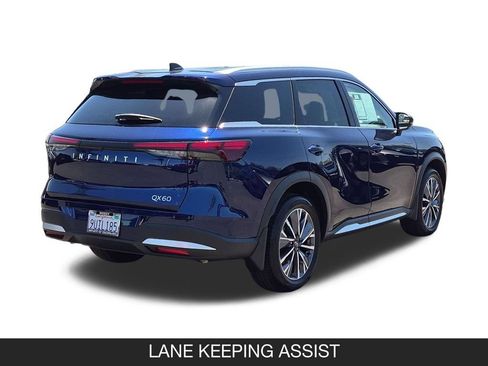 Used 2026 INFINITI QX60 Luxe w/ Cargo Package FWD image 9