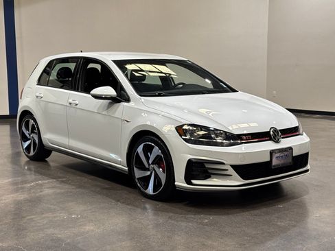 Used 2020 Volkswagen GTI S FWD image 4