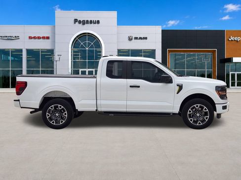Used 2025 Ford F150 STX w/ Equipment Group 200A AWD/4WD image 7