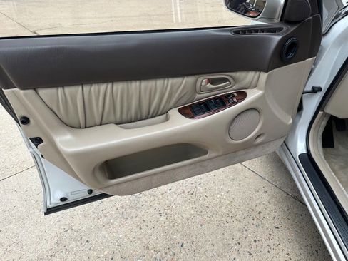 Used 1993 Lexus GS 300 image 35