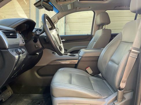 Used 2016 Chevrolet Tahoe LT w/ Luxury Package image 16