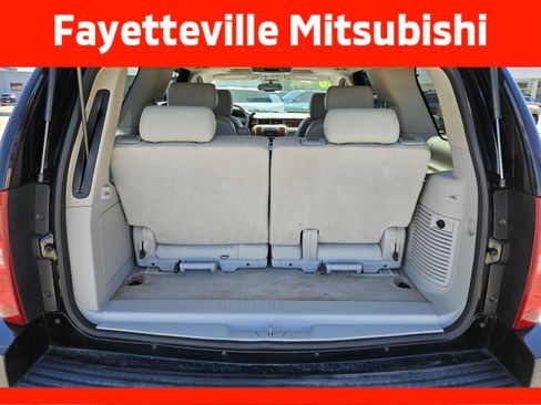 Used 2010 Chevrolet Tahoe LTZ AWD/4WD image 18