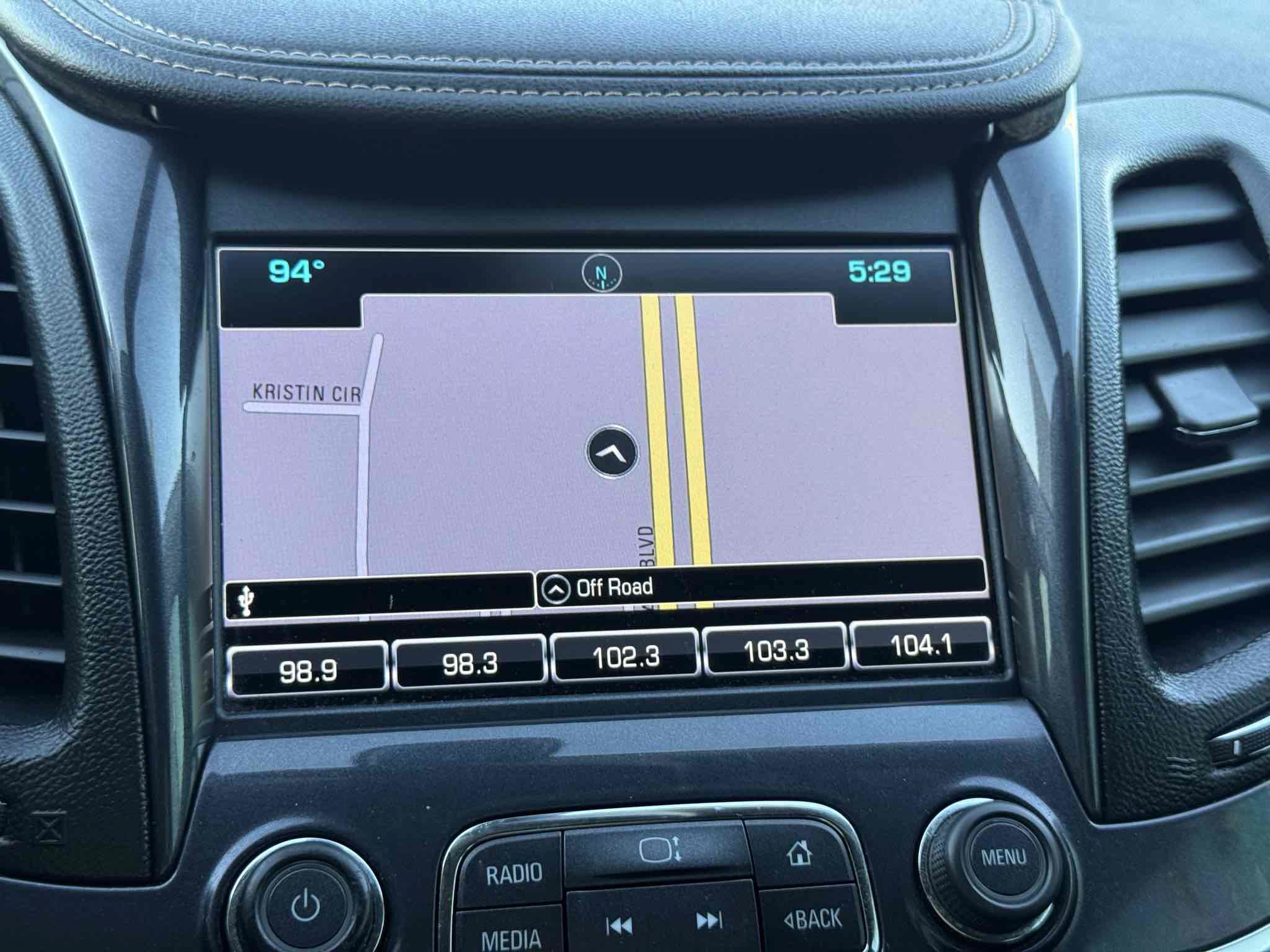 Used 2019 Chevrolet Impala Premier FWD image 17