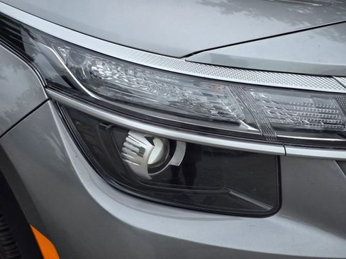 Certified 2022 Kia Seltos LX AWD/4WD image 4