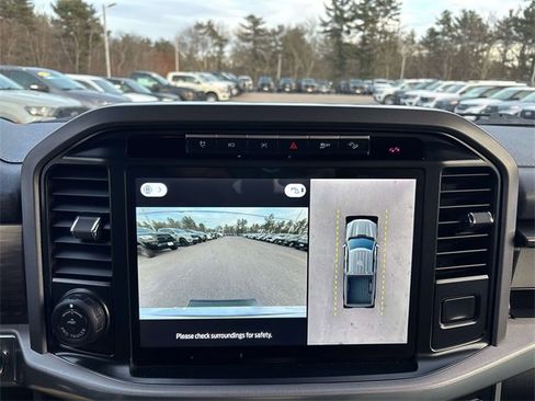 Used 2024 Ford F150 Lariat w/ FX4 Off-Road Package image 25