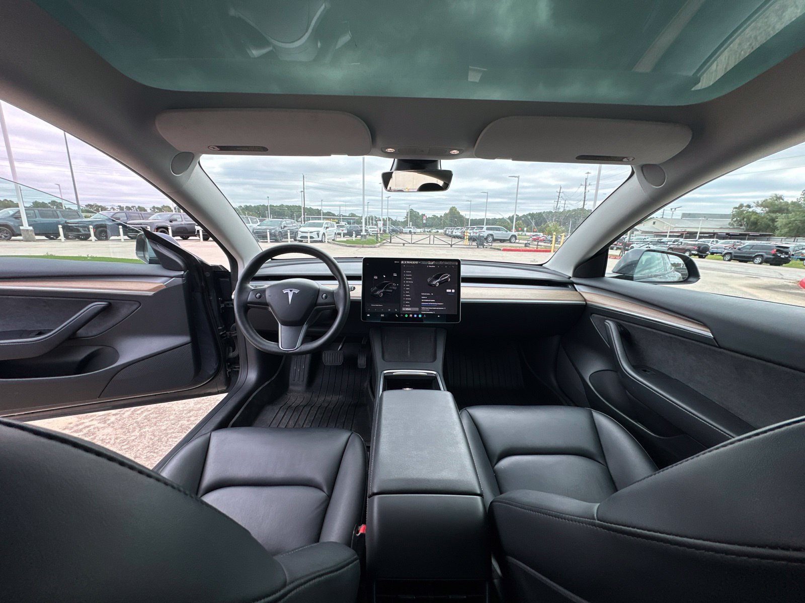 Used 2023 Tesla Model 3 Standard Range RWD image 14