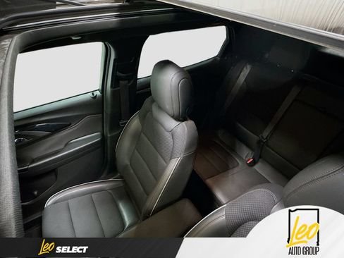 Used 2021 Chevrolet TrailBlazer RS w/ Sun and Liftgate Package AWD/4WD image 25