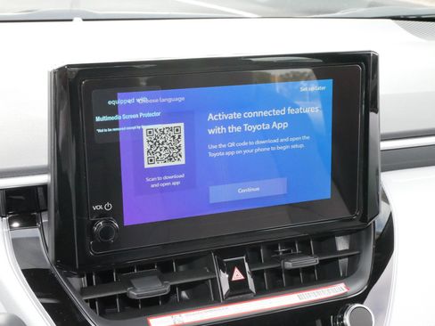 Certified 2025 Toyota Corolla SE image 22