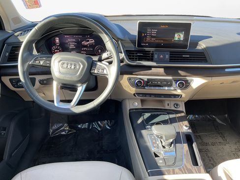 Used 2018 Audi Q5 2.0T Premium Plus w/ Premium Plus Package image 10