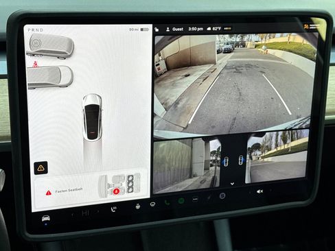 Used 2022 Tesla Model Y Performance image 17