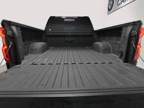 Used 2020 Chevrolet Silverado 1500 LT Trail Boss AWD/4WD image 7