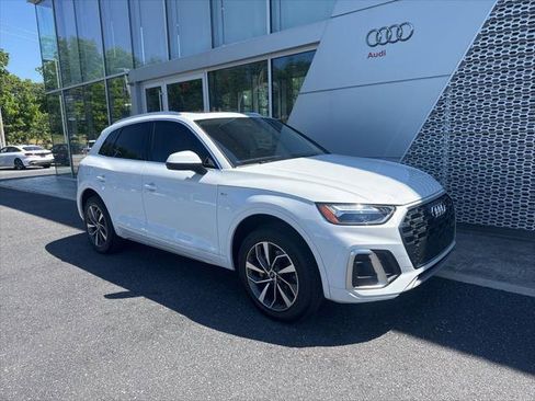 Used 2023 Audi Q5 2.0T Premium Plus w/ Premium Plus Package AWD/4WD image 1