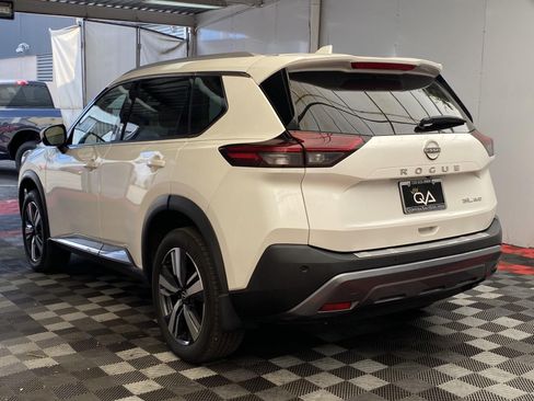 Used 2023 Nissan Rogue SL AWD/4WD image 4