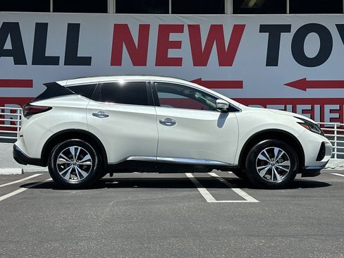 Used 2023 Nissan Murano SV FWD image 6