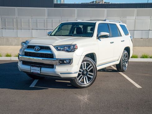 Used 2018 Toyota 4Runner Limited AWD/4WD image 1