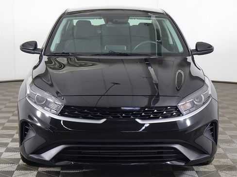 Used 2024 Kia Forte LXS image 9