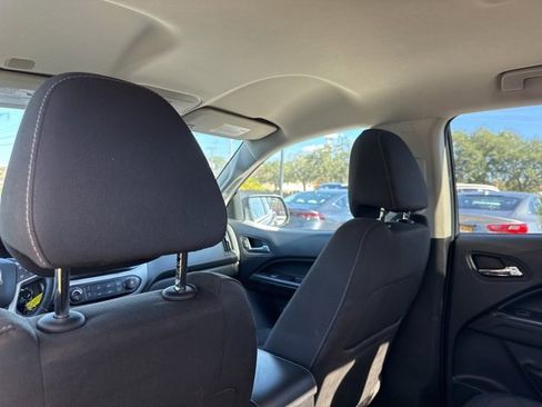 Used 2022 GMC Canyon Elevation w/ Trailering Package image 18