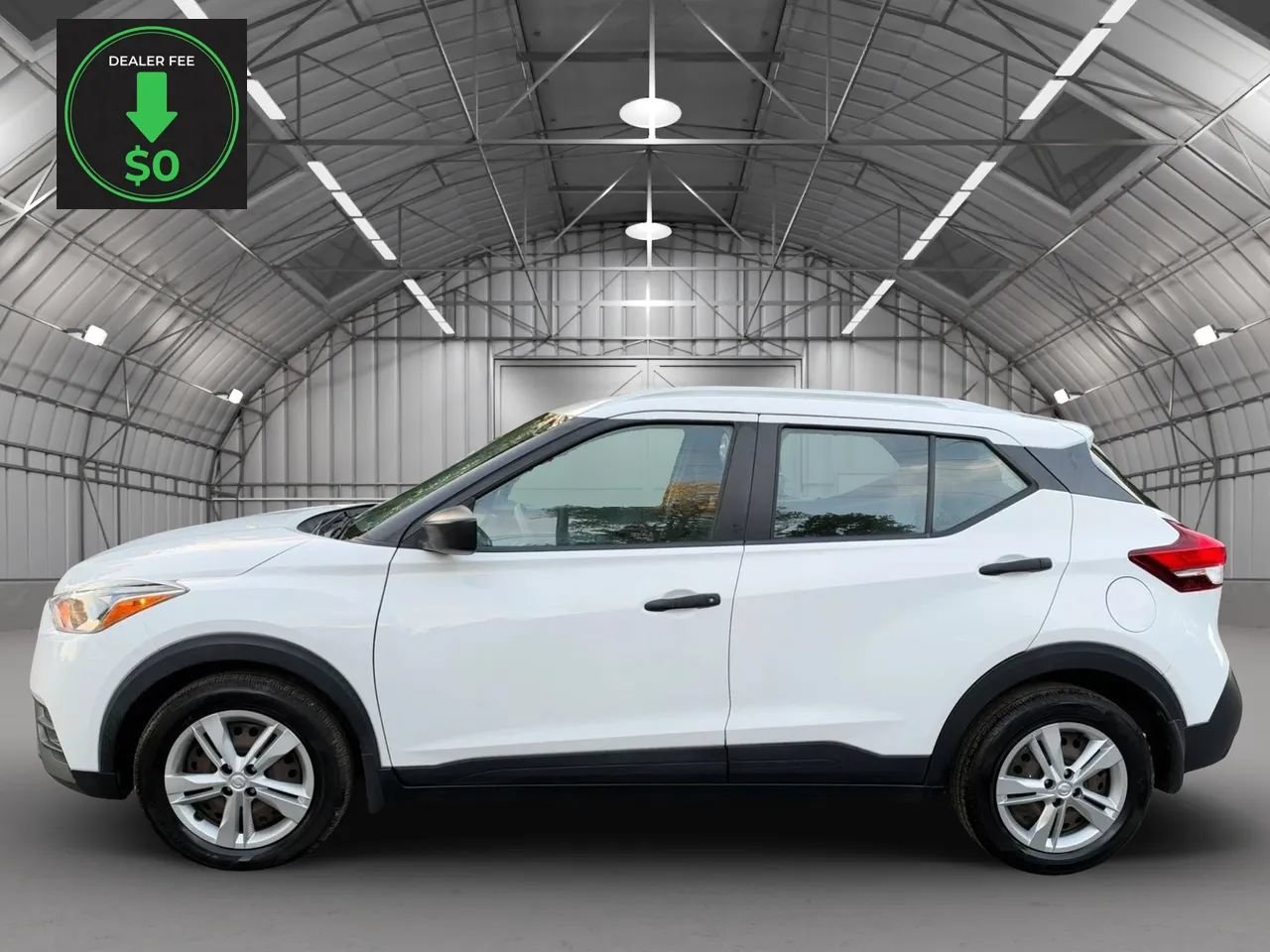 Used 2019 Nissan Kicks S FWD image 2