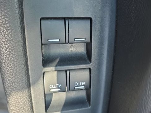 Used 2023 Honda Passport EX-L image 12