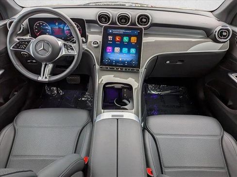 Certified 2025 Mercedes-Benz GLC 300 GLC 300 image 17