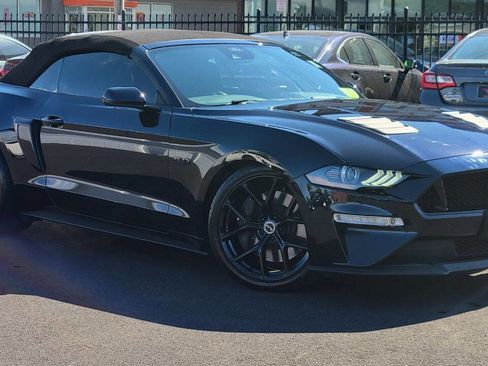 Used 2021 Ford Mustang GT Premium w/ GT Performance Package RWD image 12