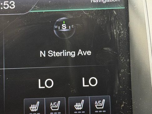 Used 2014 Ford Taurus Limited FWD image 13