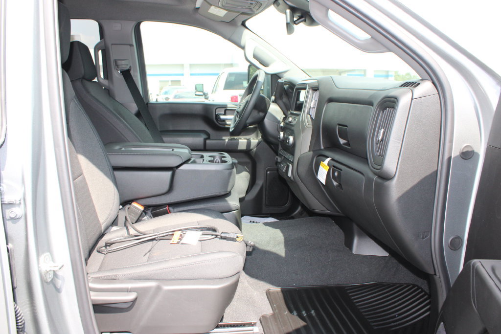 New 2026 Chevrolet Silverado 2500 Custom w/ Custom Value Package AWD/4WD image 29