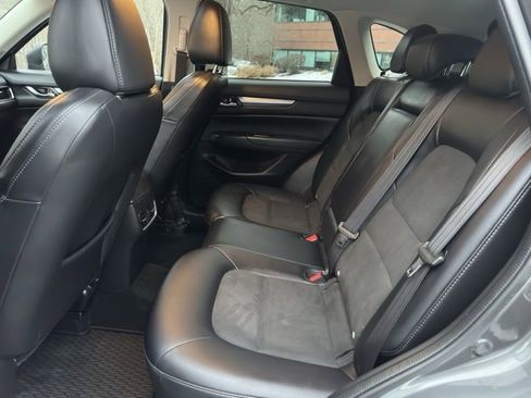 Used 2019 MAZDA CX-5 Touring image 22