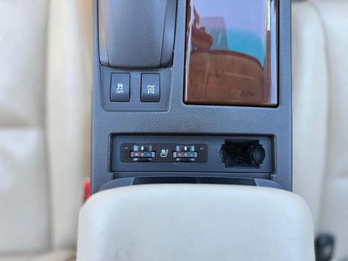 Used 2014 Lexus RX 350 AWD w/ Navigation Package image 18