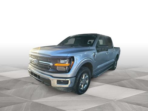 Used 2025 Ford F150 XLT w/ Equipment Group 301A Standard AWD/4WD image 4