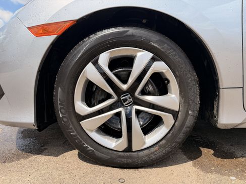 Used 2016 Honda Civic LX image 9