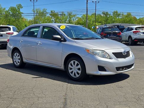 Used 2010 Toyota Corolla FWD image 4