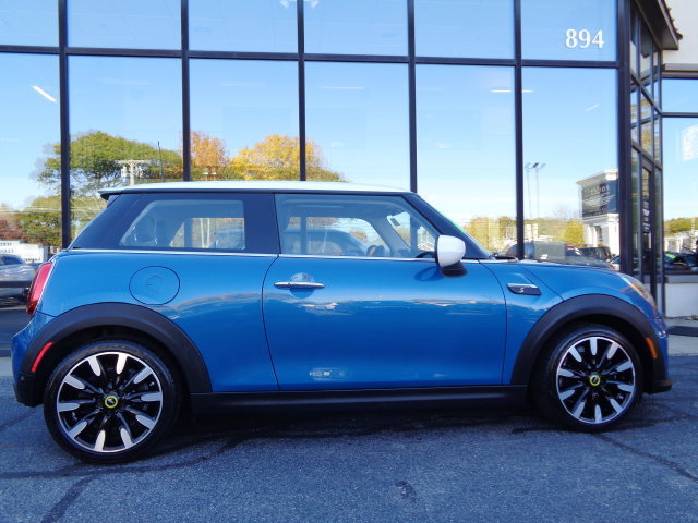 Used 2023 MINI Cooper SE FWD image 4