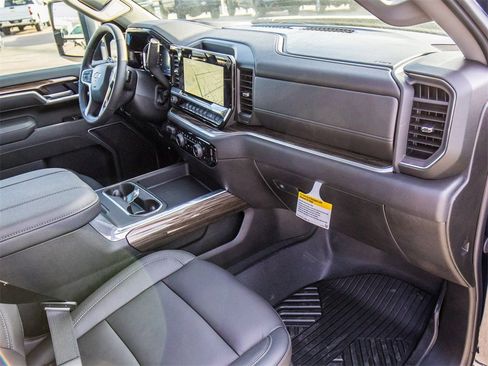 New 2026 Chevrolet Silverado 2500 LT w/ Trail Boss Package image 17