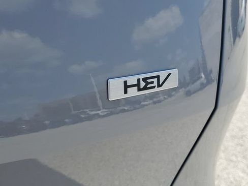 Certified 2026 Kia Sportage EX AWD/4WD image 6