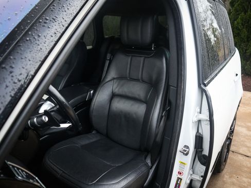 Used 2021 Land Rover Range Rover Westminster Edition image 17