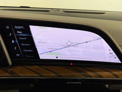 Used 2024 Cadillac Escalade Premium Luxury Platinum image 25