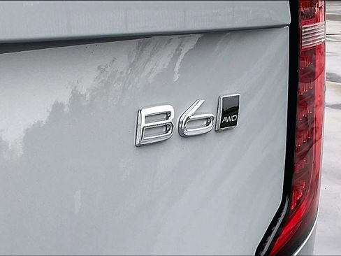 New 2026 Volvo XC90 B6 Ultra image 26