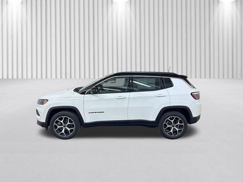 New 2026 Jeep Compass Limited w/ Sun, Sound & Navigation Group image 9